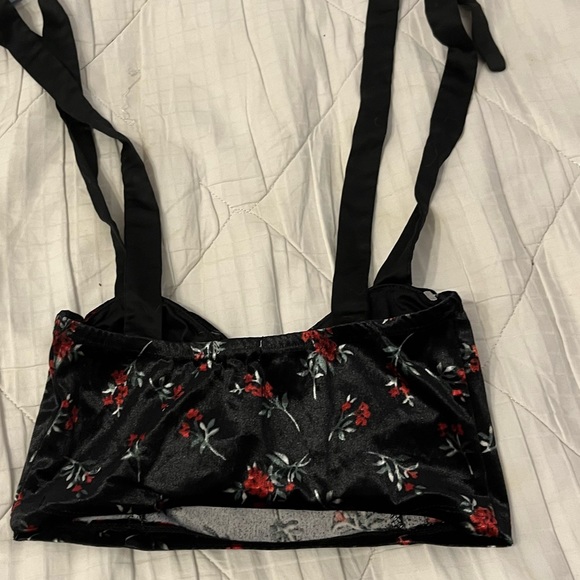 Black top from garage - Picture 3 of 3